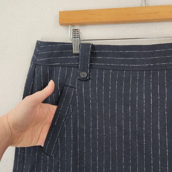 Ann Taylor LOFT Skirt Womens 14 Navy Blue Pinstripe Wool Blend A Line Classic - Picture 2 of 10